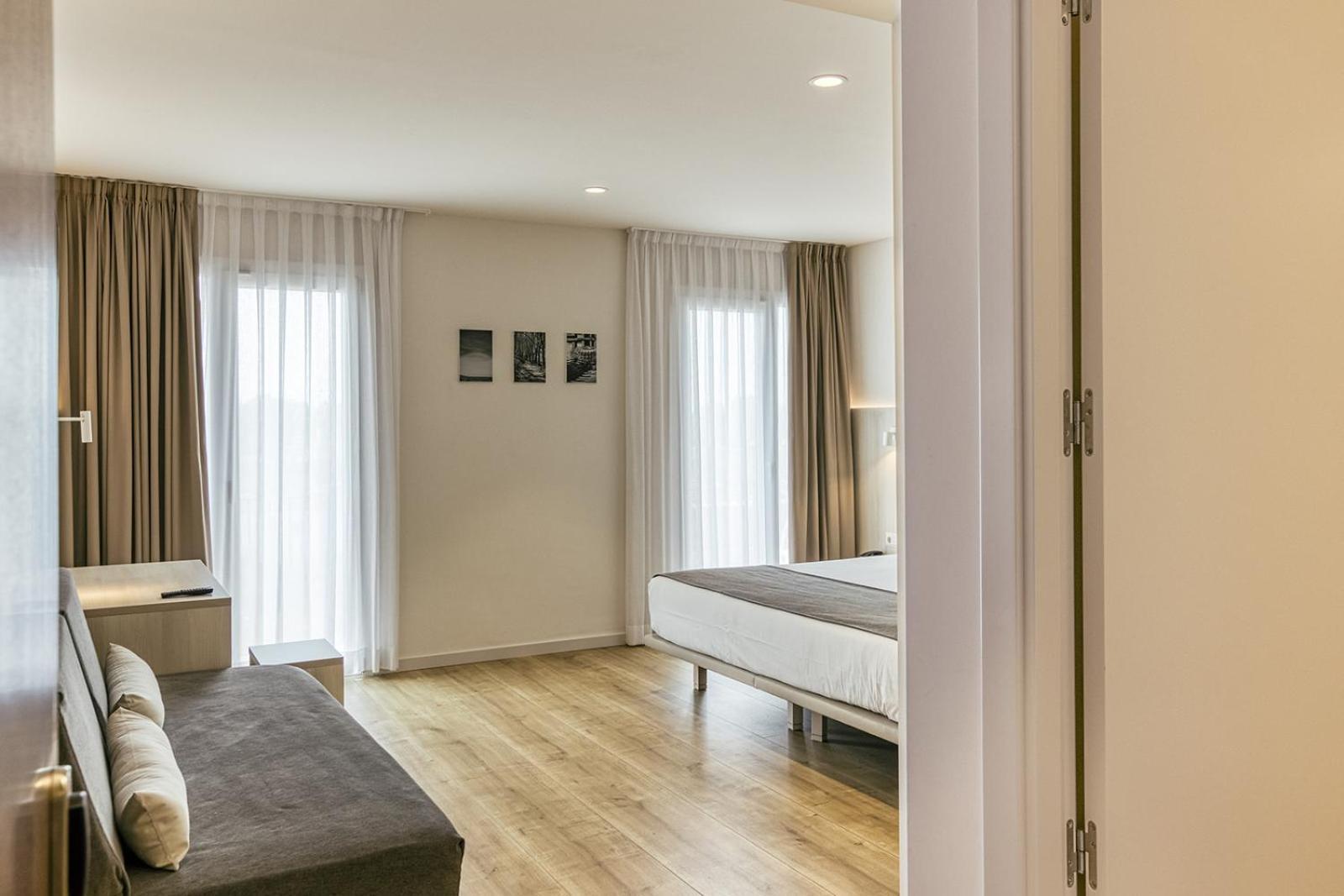 Hotel Emporium - Adults Only Castello  D'Empuries Zewnętrze zdjęcie