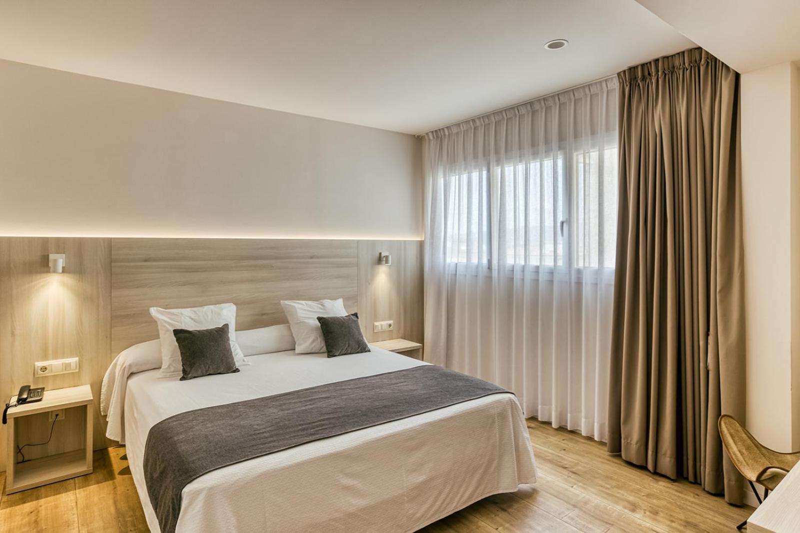Hotel Emporium - Adults Only Castello  D'Empuries Zewnętrze zdjęcie